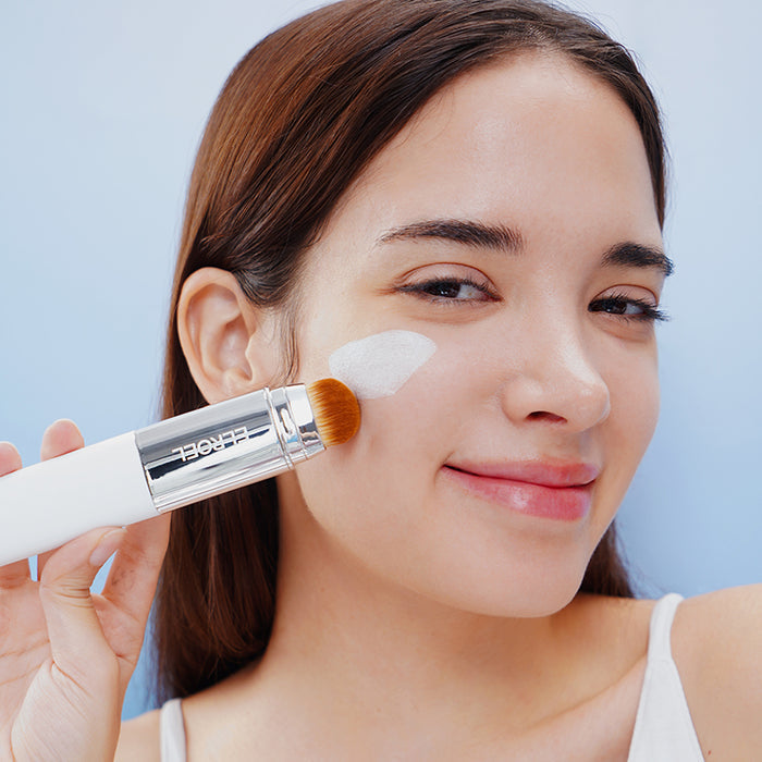 BASE DE MAQUILLAJE BARRA BLANCA ELROEL LIGHT